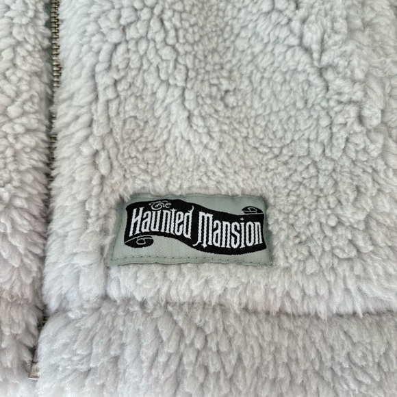 NWT Rare Disney Parks Haunted Mansion Puffer Jacket - Picture 5 of 9